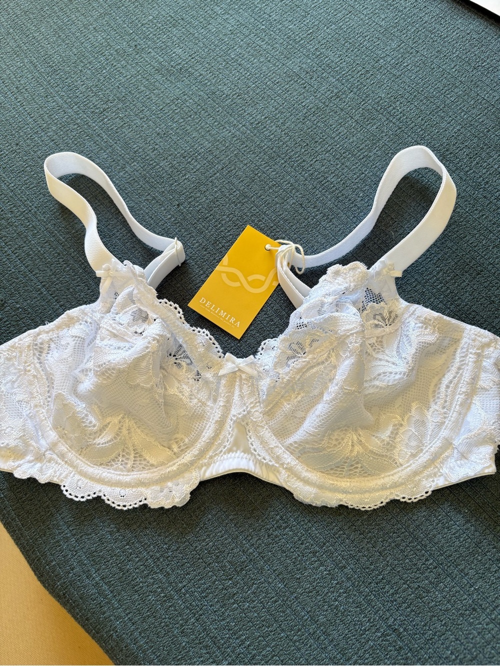 2 Delimar’s underwire bras (White & Khaki) - brand new
